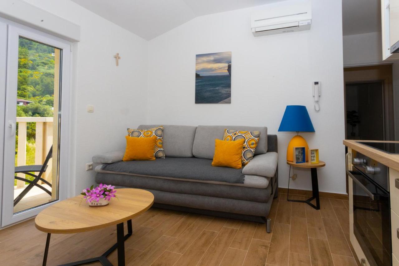Apartments Jasa Deluxe Макарска Екстериор снимка